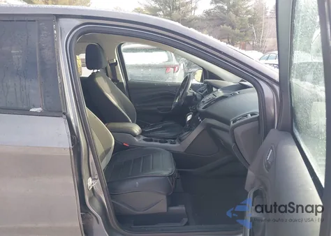 2014 Ford Escape S from USA, damaged, VIN 1FMCU0F75EUB86541